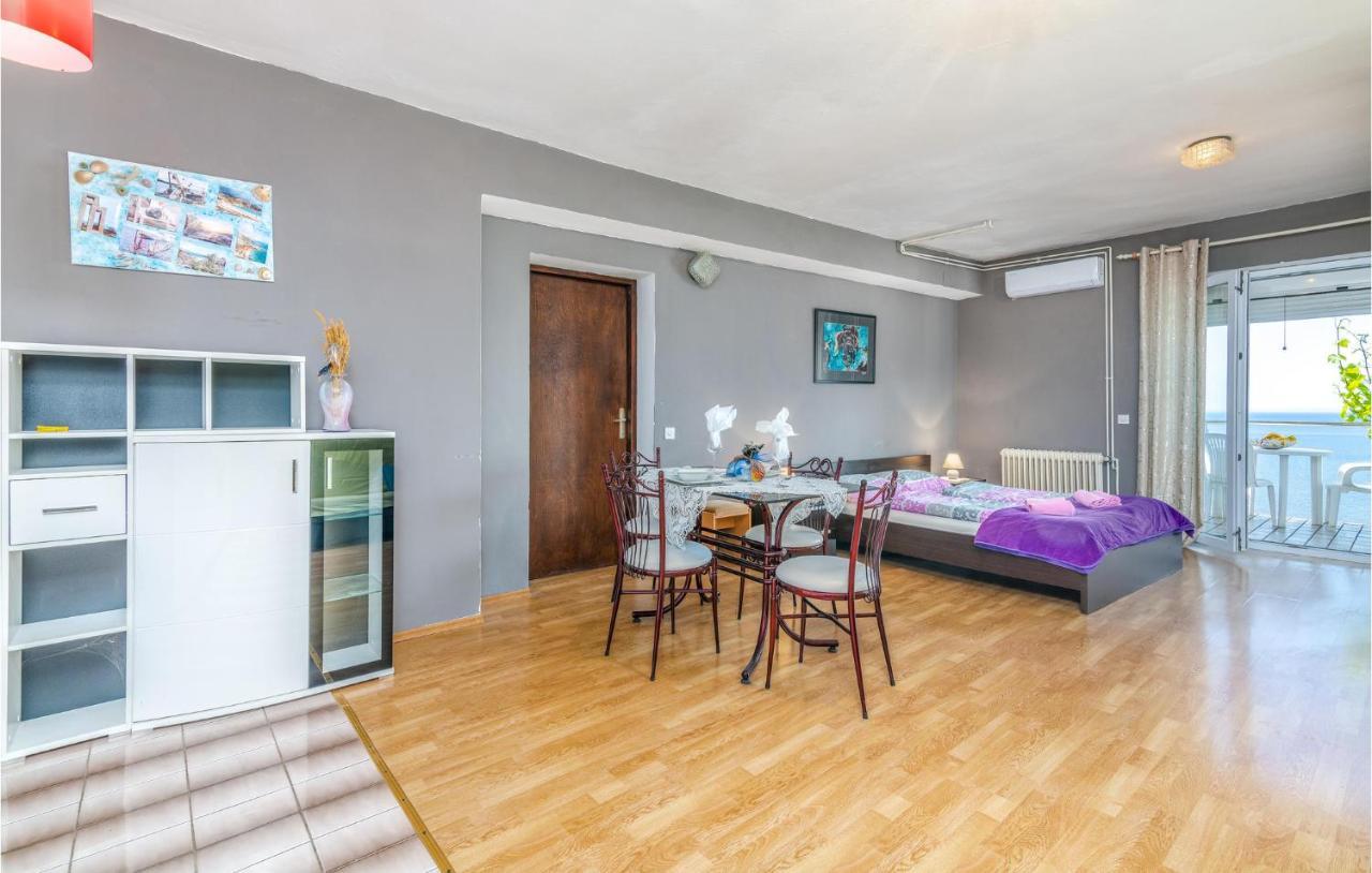 Lovely Apartment In Stara Baska With Wifi Екстер'єр фото